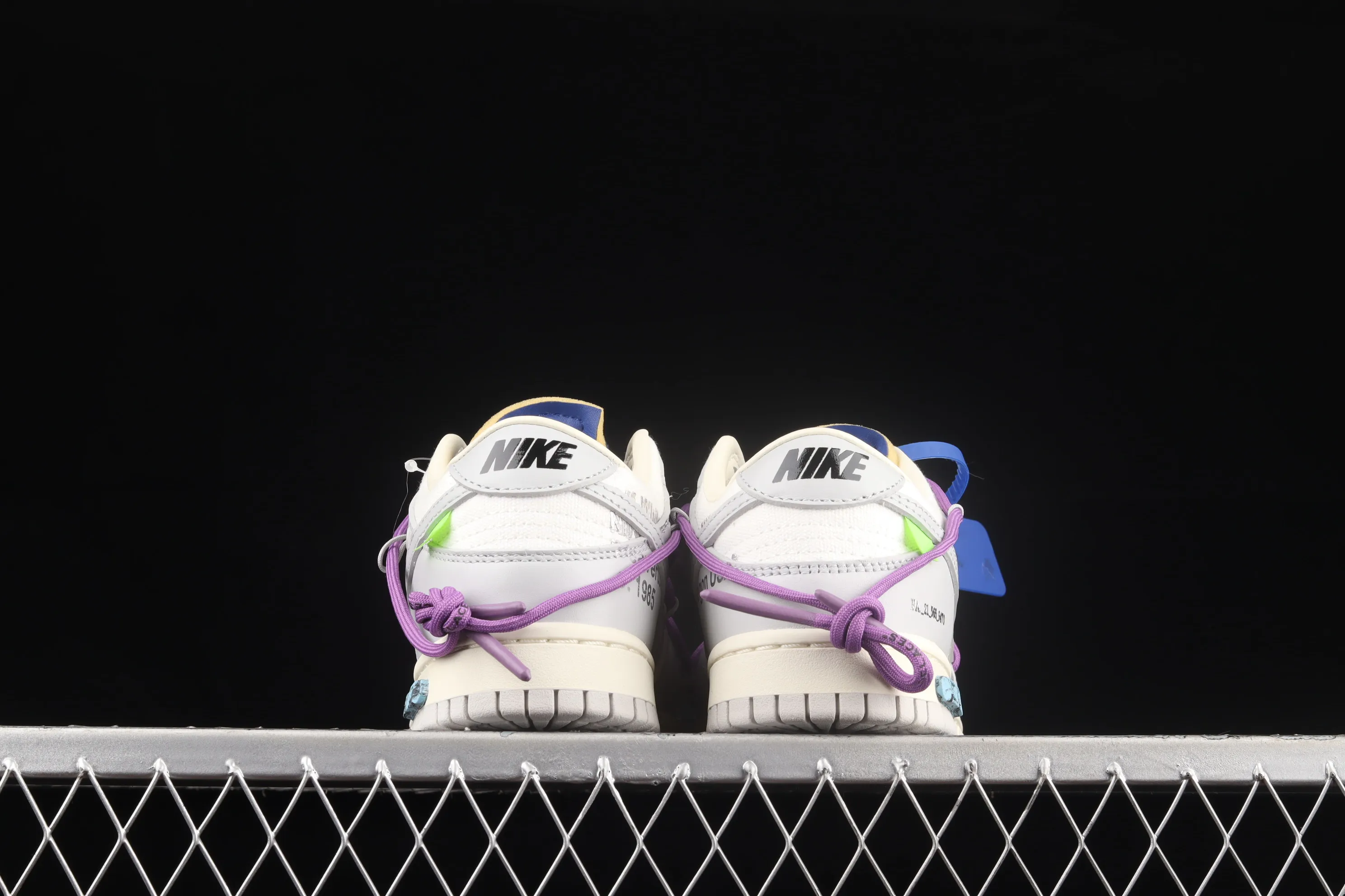 All Categories Nk SB Dunk Series Nk SB Dunk Low Low-top sneakers Pure original version OF x Nk Dunk Low OW Gray SB smashed backboard fashion casual sneakers DM1602-107